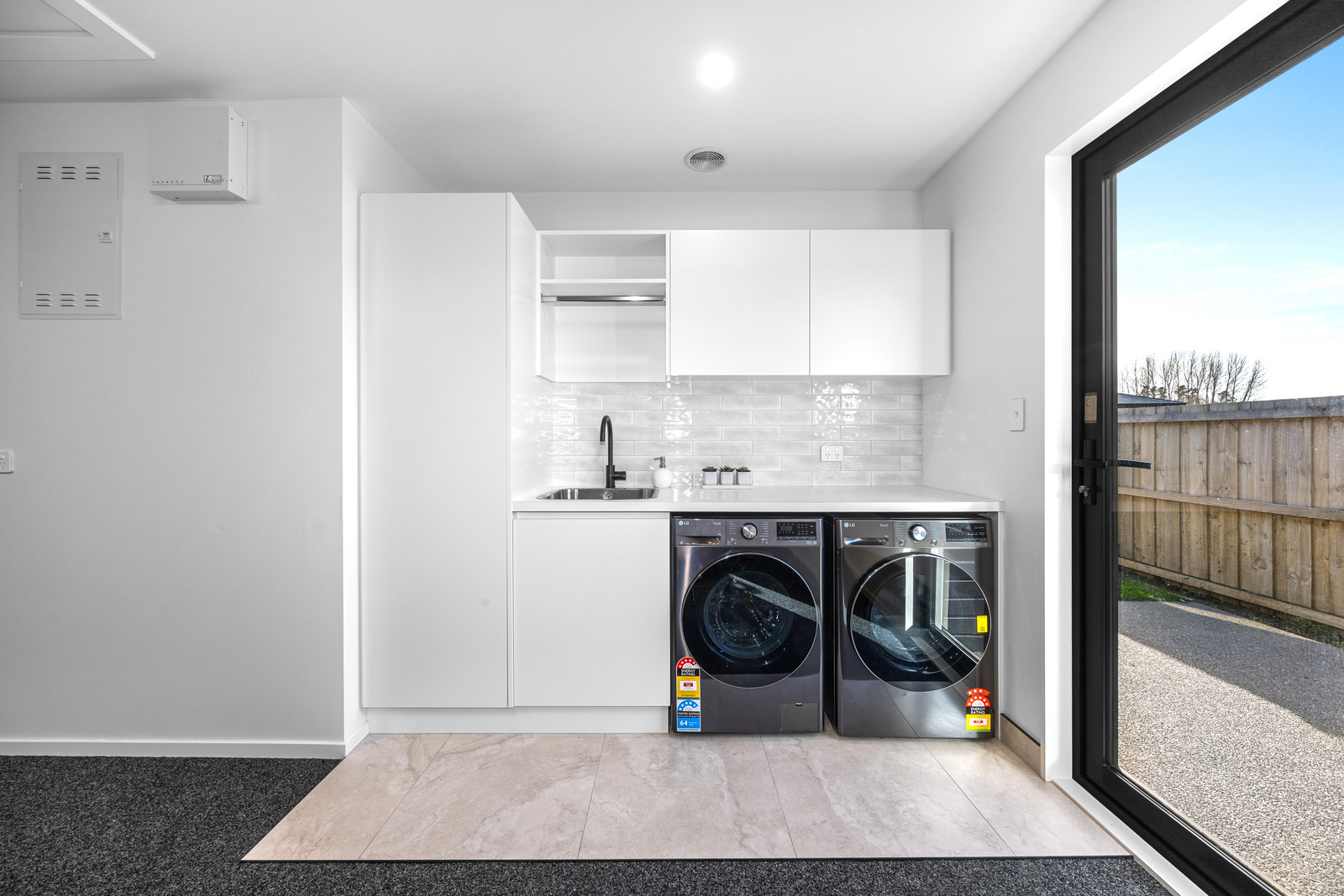 039_Open2view_ID608465-3_Cutler_Street__Woodend
